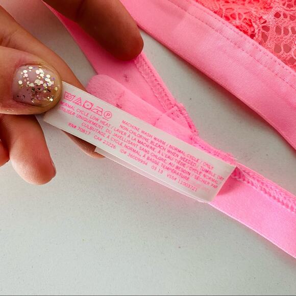 NEW VS VICTORIAS SECRET PINK Red Burgundy Gold Lace Triangle Bra Bralette XS - Picture 4 of 8